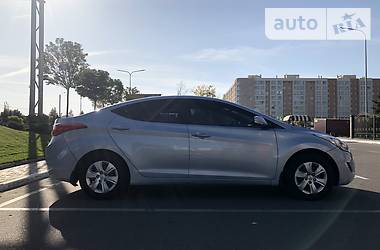 Седан Hyundai Elantra 2013 в Києві