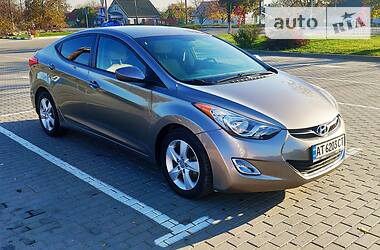 Седан Hyundai Elantra 2013 в Коломиї