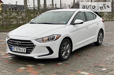 Седан Hyundai Elantra 2016 в Ивано-Франковске