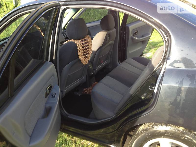 Седан Hyundai Elantra 2010 в Тернополе