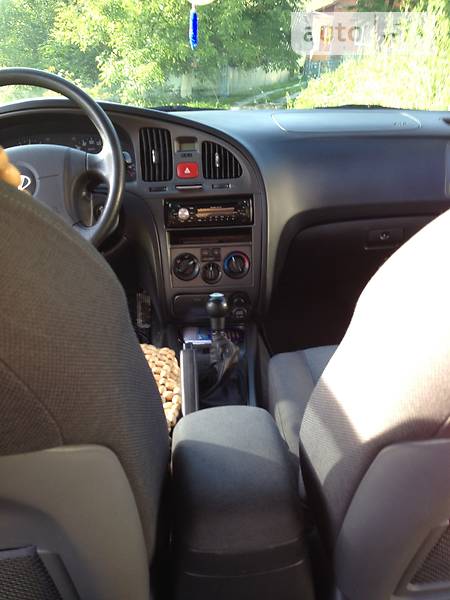 Седан Hyundai Elantra 2010 в Тернополе