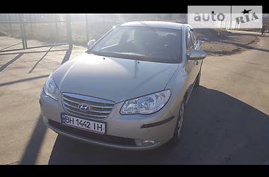 Седан Hyundai Elantra 2010 в Одессе