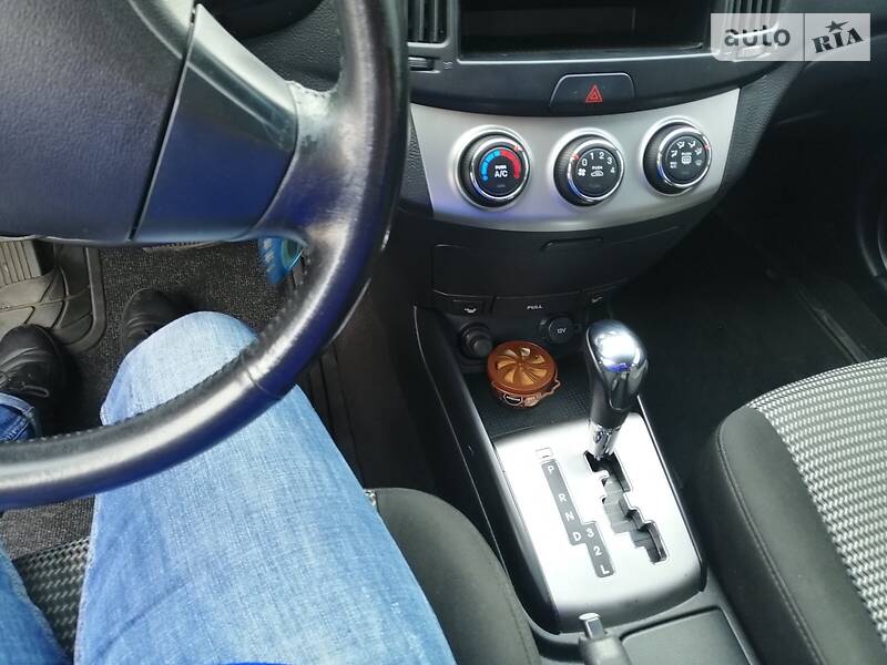 Седан Hyundai Elantra 2010 в Києві
