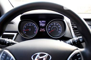 Хэтчбек Hyundai Elantra 2014 в Херсоне