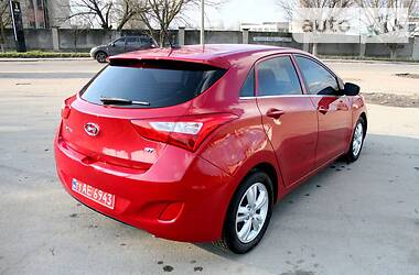 Хэтчбек Hyundai Elantra 2014 в Херсоне