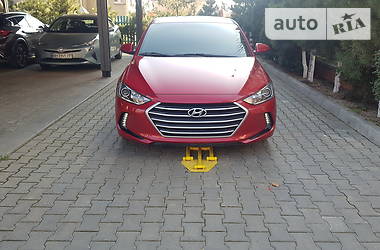 Седан Hyundai Elantra 2016 в 