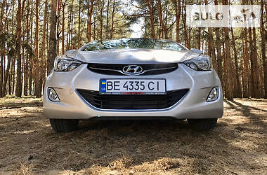 Седан Hyundai Elantra 2012 в 