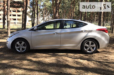 Седан Hyundai Elantra 2012 в 