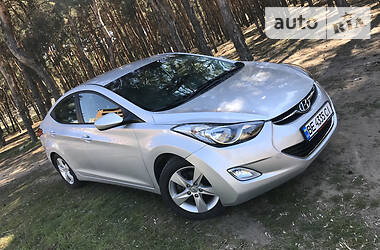 Седан Hyundai Elantra 2012 в 