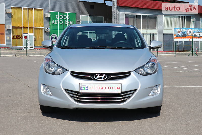 Седан Hyundai Elantra 2013 в Харкові
