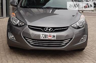 Седан Hyundai Elantra 2013 в 