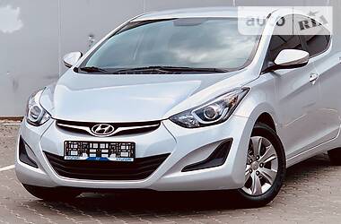 Седан Hyundai Elantra 2015 в Одессе