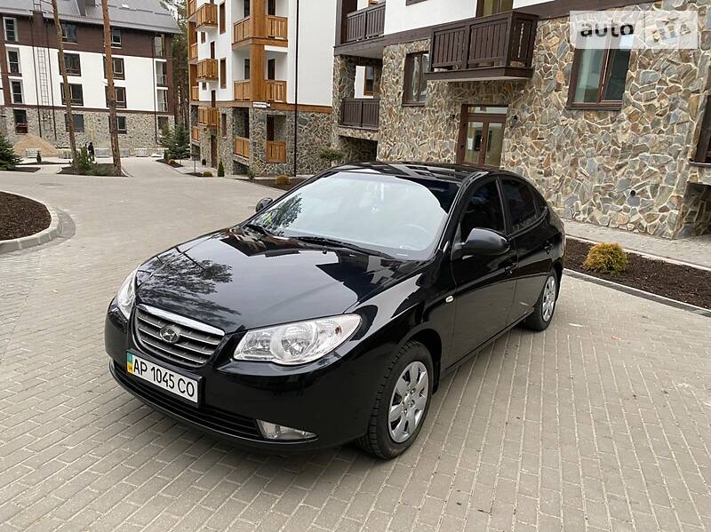 Седан Hyundai Elantra 2008 в 