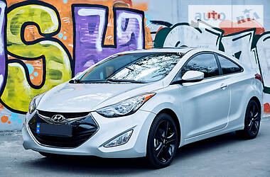 Hyundai Elantra 2012