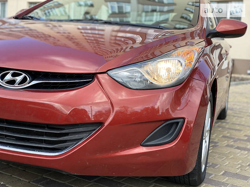 Седан Hyundai Elantra 2012 в Вінниці