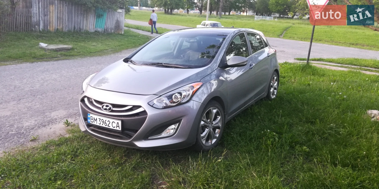 2013 Hyundai Elantra - мініатюра 18