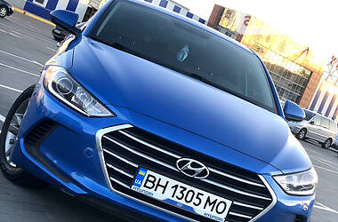 Седан Hyundai Elantra 2016 в Одессе