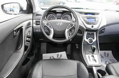 Седан Hyundai Elantra 2011 в Черкассах