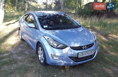 Hyundai Elantra 2012