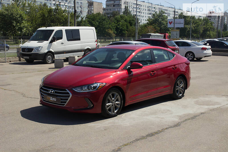 Седан Hyundai Elantra 2016 в Запорожье