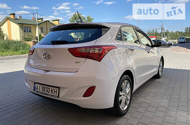 Хэтчбек Hyundai Elantra 2014 в Киеве