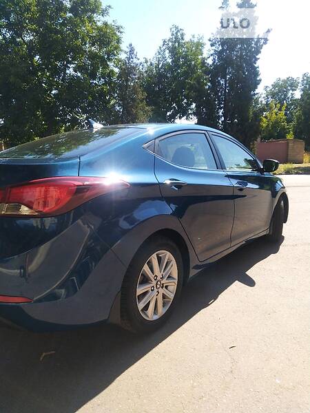 Седан Hyundai Elantra 2014 в Кривому Розі