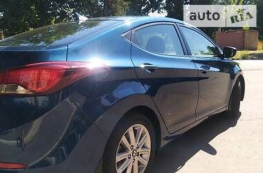 Седан Hyundai Elantra 2014 в 