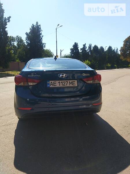 Седан Hyundai Elantra 2014 в Кривому Розі