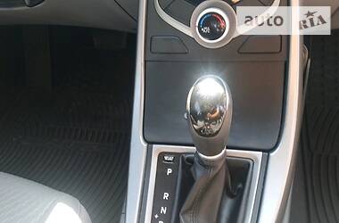 Седан Hyundai Elantra 2014 в 
