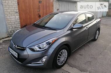 Hyundai Elantra 2015