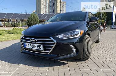 Hyundai Elantra 2016