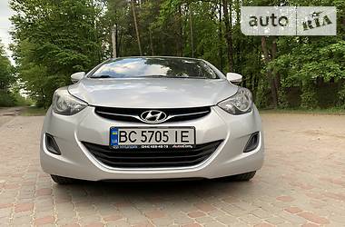 Седан Hyundai Elantra 2013 в Дрогобичі