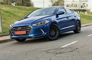 Hyundai Elantra 2015