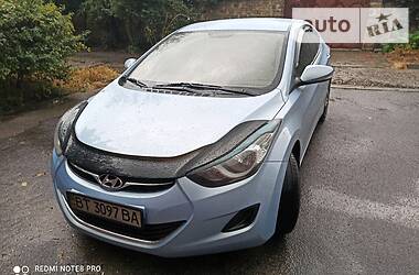 Седан Hyundai Elantra 2011 в Херсоне