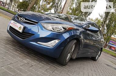 Седан Hyundai Elantra 2014 в Николаеве