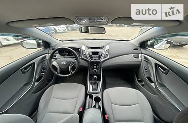 Седан Hyundai Elantra 2014 в Одессе