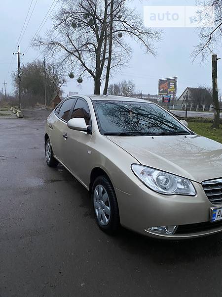 Hyundai Elantra 1.6