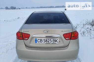 Седан Hyundai Elantra 2010 в Борисполе