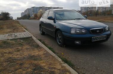 Хэтчбек Hyundai Elantra 2002 в Сарате