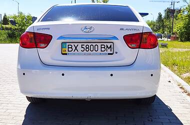 Седан Hyundai Elantra 2011 в Новой Одессе