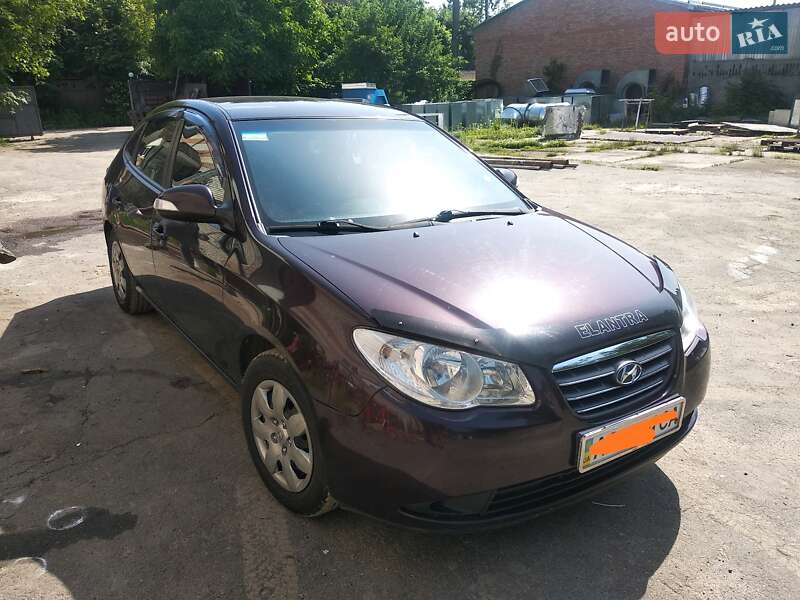 Седан Hyundai Elantra 2010 в Вінниці