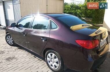 Седан Hyundai Elantra 2010 в 