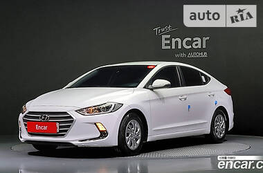 Седан Hyundai Elantra 2017 в Киеве