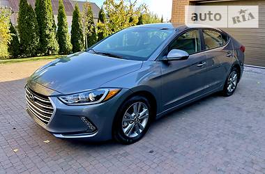 Hyundai Elantra 2018