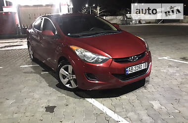 Hyundai Elantra 2012