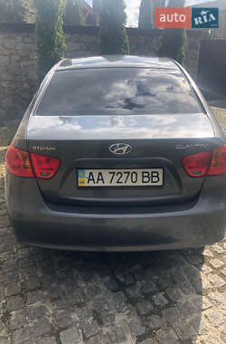 Седан Hyundai Elantra 2008 в 