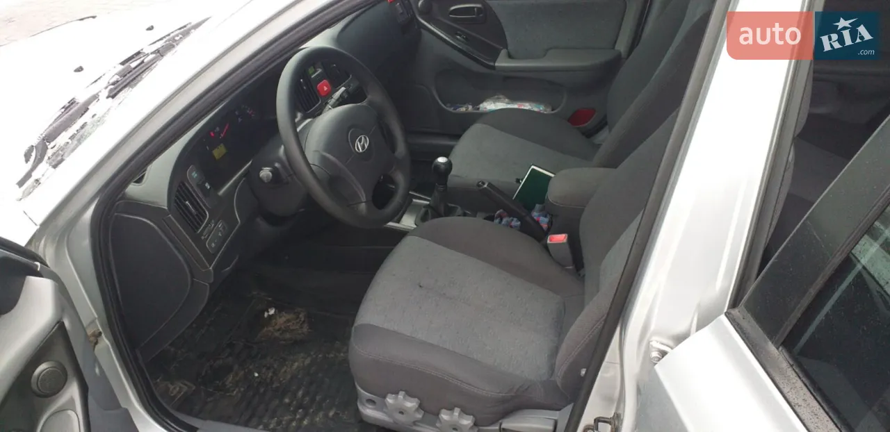 2011 Hyundai Elantra - мініатюра 6