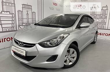 Hyundai Elantra 2011