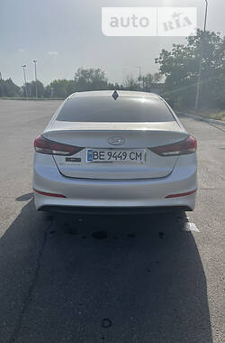 Седан Hyundai Elantra 2018 в Миколаєві