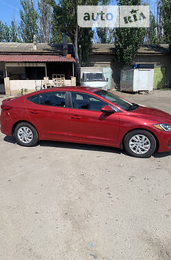 Hyundai Elantra 2017